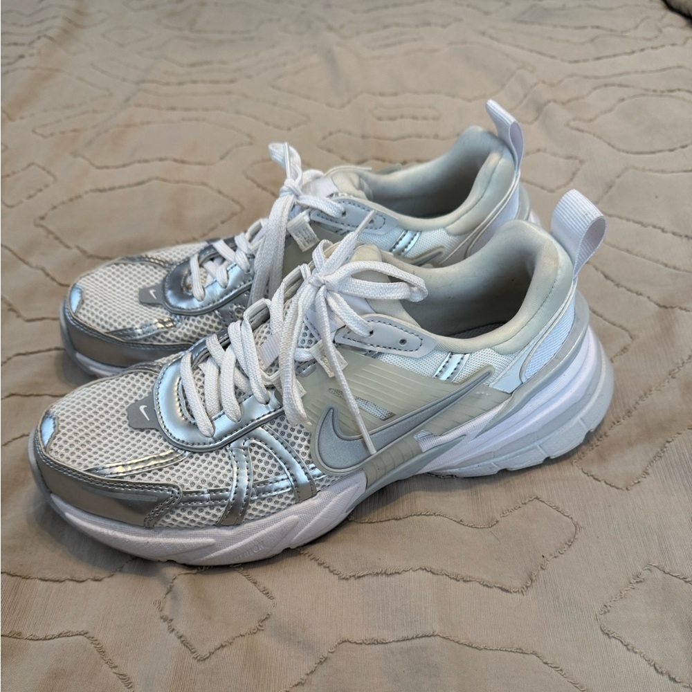 Women’s Nike shoes